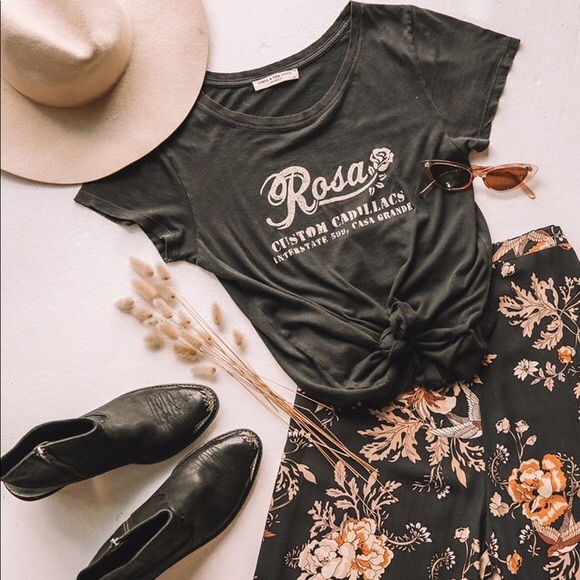 Spell Rosa Tee. - Picture 2 of 5